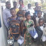 La Fondation CAAPD à travers son programme d’éducation aux enfants orphelins et vulnérables a distribué le kit scolaires